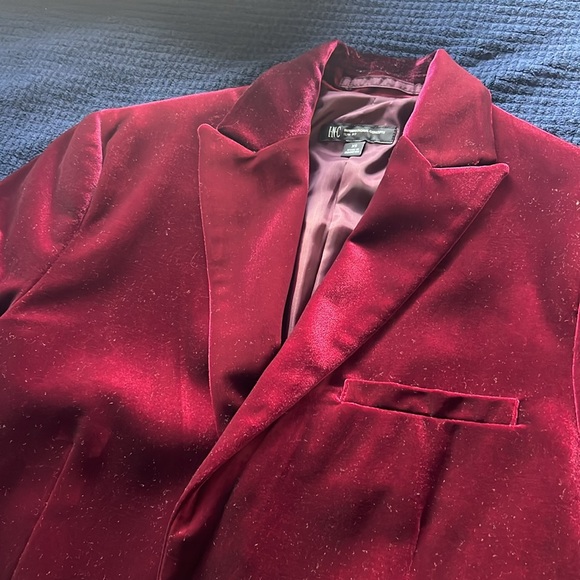 Men’s INC Anthony Slim-Fit Velvet Blazer - XS - Picture 2 of 4